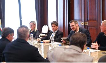 Kicillof desembolsó más de $14.000 millones a municipios y le hizo un reclamo a Diego Santilli