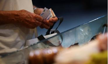 Las consultoras que releva el BCRA proyectaron una inflación de 2% para junio: qué prevén para este mes