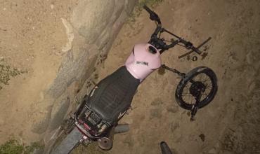 Investigan el hallazgo de una motocicleta abandonada cerca de la represa de Milagro