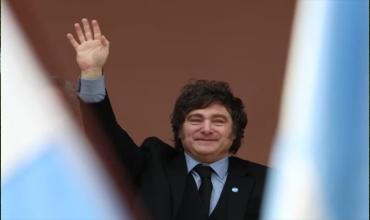 Milei habló de la bandera de Malvinas que mostraron los jugadores: “En el peor de los casos será una sanción de US$30.000″