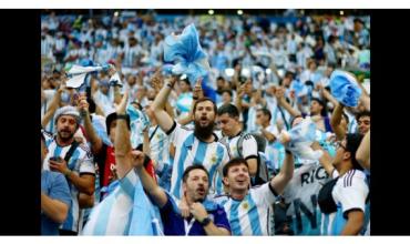 Calculan que los argentinos que viajaron sobre la hora a la final demandaron US$58 millones en divisas