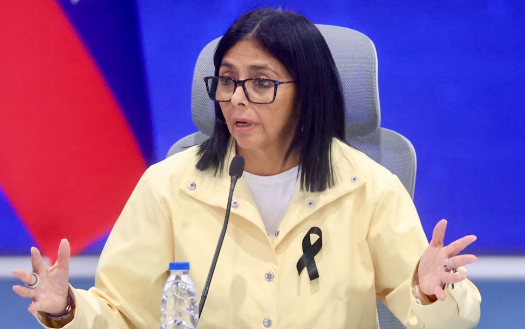 Delcy Rodríguez prometió entregar 4.000 viviendas antes de diciembre para los afectados por los terremotos en Venezuel