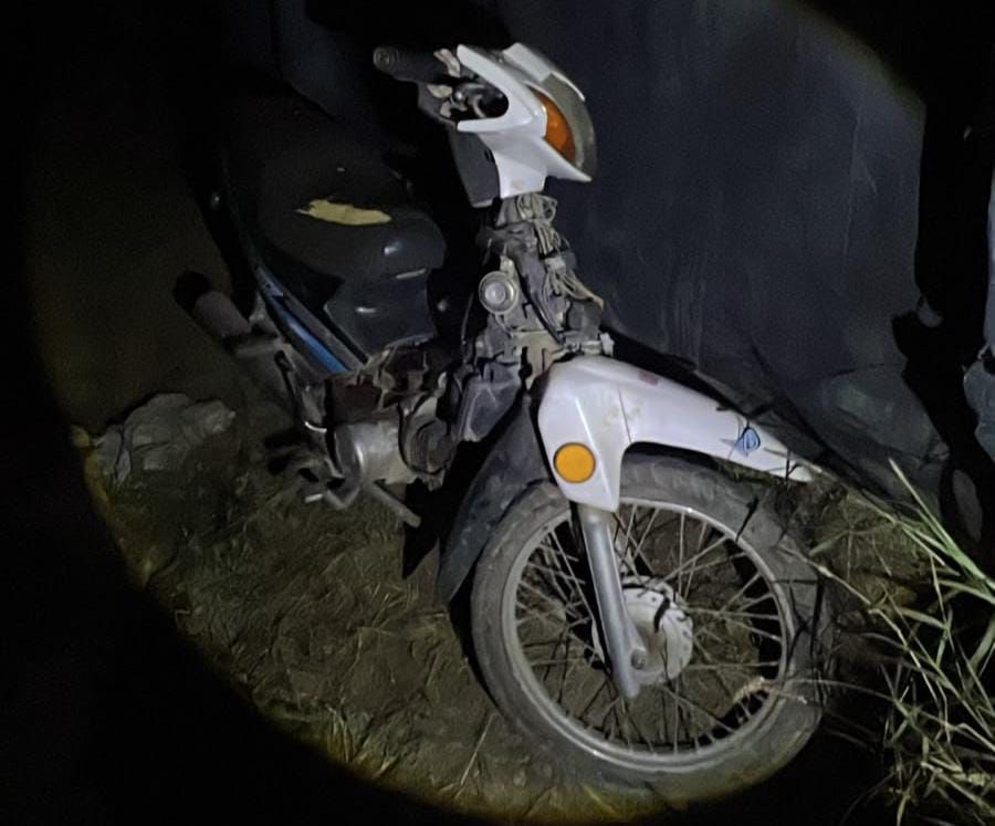 Motocicleta robada apareció abandonada y fue recuperada en barrio Rey Primero