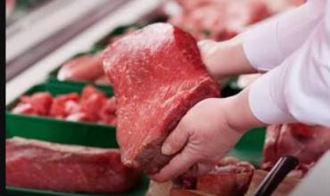 El consumo de carne vacuna cae al nivel más bajo en tres décadas y cambia la dieta de los argentinos