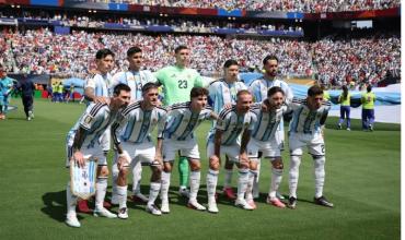 Con solo dos jugadores de la Selección argentina, la FIFA eligió el equipo ideal del Mundial 2026