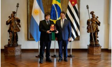 Javier Milei en Brasil: reunión con el gobernador de San Pablo y respaldo a Flávio Bolsonaro
