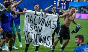 Javier Milei volvió a hablar de la bandera de Malvinas y criticó a los jugadores de la Selección Argentina