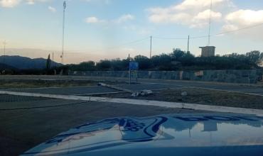 Cayeron postes con tensión eléctrica en Estación N° 2 por el viento Zonda