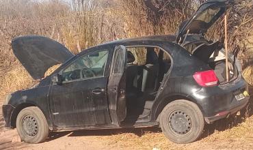 Recuperaron un automóvil y una batería robados y detuvieron a un hombre en Pituil