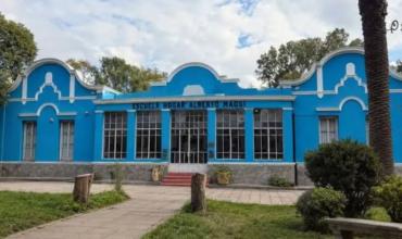 Un alumno de tercer grado llevó un arma a la escuela en Córdoba: la rápida reacción de una docente permitió alertar a la policía