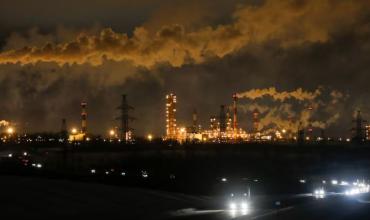 Ucrania llevó a cabo el mayor ataque con drones contra Rusia desde el inicio de la guerra y afectó una refinería de Yaroslavl
