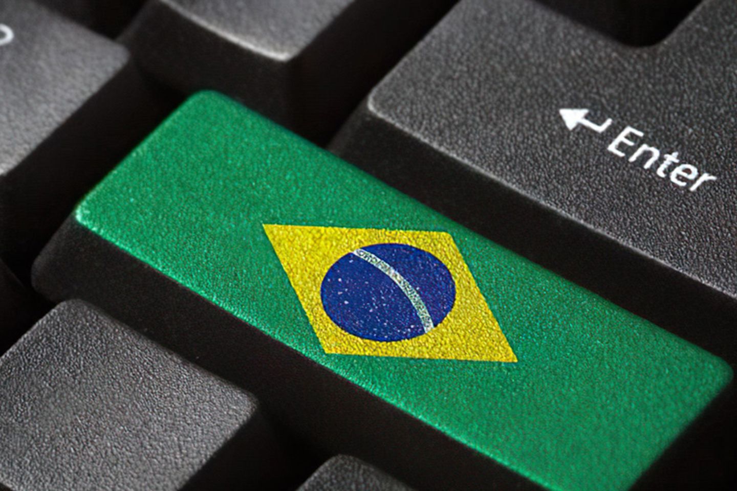 Brasil firma acuerdo por 1.000 millones de dólares con el BID para combatir el crimen organizado