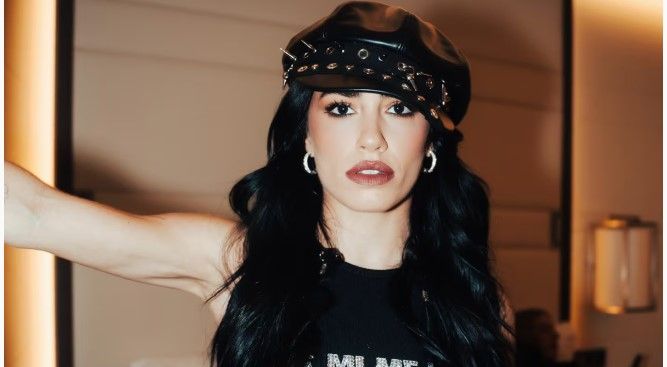 Lali Espósito fue camuflada a la marcha frente al Congreso: la foto