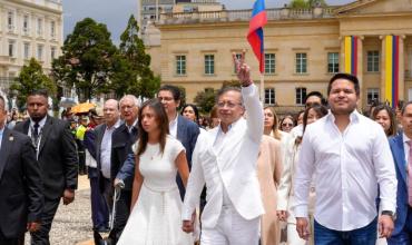Gustavo Petro oficialmente dejó de ser el presidente de Colombia: así fue su salida de la Casa de Nariño