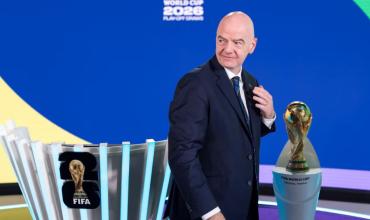 Exjugadores y leyendas del fútbol respaldaron a Gianni Infantino: qué argentinos firmaron el comunicado