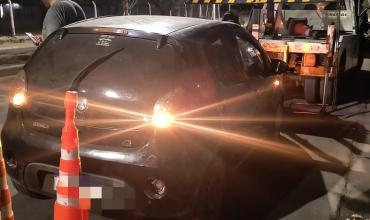 Polémica en un control de tránsito: una conductora se negó a bajar del auto para evitar la retención