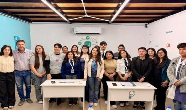 Impulsada por la senadora Florencia López se realizó la tercera edición del Congreso Federal Juvenil "Senador por un Día"