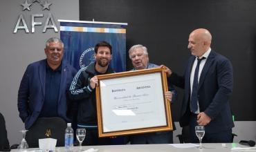 La UBA le entregó a Messi el título de Doctor Honoris Causa