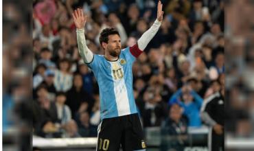 Lionel Messi tuvo su despedida de la Selección Argentina con doble asistencia y gol de penal ante Benín
