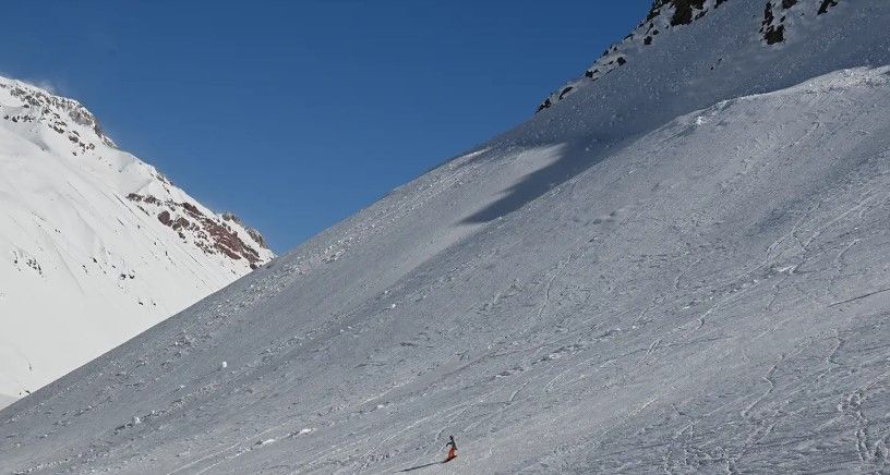 356208_1791648258.jpg