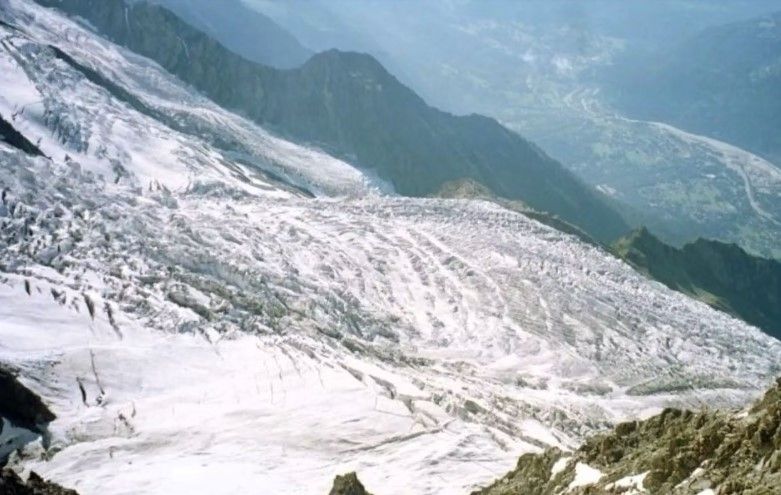 356704_1792005752.jpg
