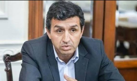 Ariel Martínez, tras la aprobación de la ley de uso de celulares en las escuelas riojanas: “Lo que buscamos es una fuerte prevención”