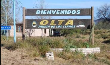 Secuestran 11 gallos de riña en un control sobre la Ruta 79: cinco hombres quedaron demorados
