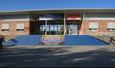 Un adolescente de 16 años habría llevado una navaja a un colegio por una supuesta emboscada: intervino Asuntos Juveniles