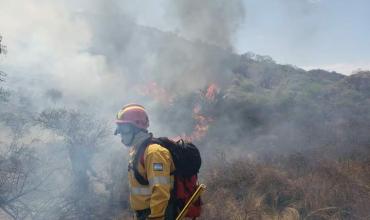 Incendio en Chamical: Ya se quemaron 8 mil hectáreas