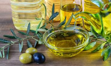 La Anmat prohibió la venta al público de una marca de aceite de oliva riojano