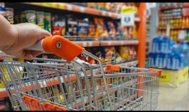Volvió a caer el consumo en supermercados, mayoristas y centros de compras en febrero