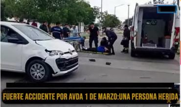 Fuerte accidente de tránsito deja a mujer hospitalizada