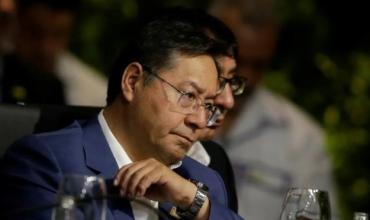Luis Arce admitió que Bolivia vive "al día" con los dólares