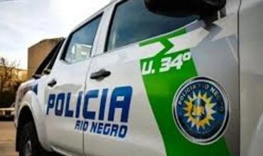 Conmoción en General Roca: un hombre en situación de calle murió de frío en la vereda