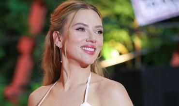 Scarlett Johansson deslumbró con su belleza en la premier de Jurassic Park en Corea del Sur