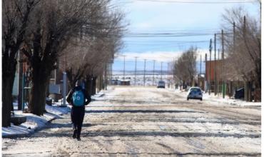 Maquinchao, el pueblo más frío del país: -18°, agua congelada y leña a precios imposibles
