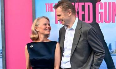 Aseguran que Pamela Anderson y Liam Neeson estarían en pareja