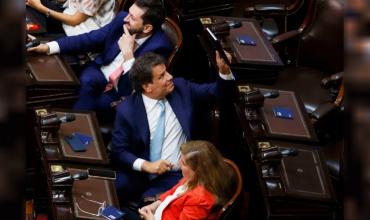 Facundo Manes criticó el uso de la SIDE: “La peor tradición de la casta, espiar a los que piensan distinto”