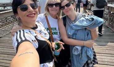 Dalma y Gianinna Maradona con Claudia Villafañe en Nueva York: de los homenajes a Diego al recital de Damas Gratis