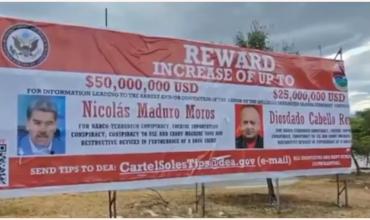 La frontera colombo-venezolana amaneció con vallas que anuncian las recompensa por Nicolás Maduro y Diosdado Cabello