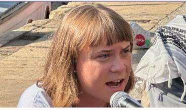 Greta Thunberg parte desde Barcelona en barco para llevar ayuda a Gaza
