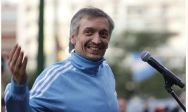 Máximo Kirchner se desquitó con Milei: "Pediste sacar al pingüino del cajón y ahí lo tenés"