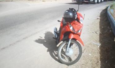 Capital: un Motociclista sufrió leves escoriaciones tras caer en Avda. Malvinas Argentinas