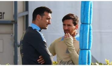 14 frases de Scaloni antes del amistoso de Argentina: el dolor por la muerte de Russo, las chances de Messi y los jugadores a probar