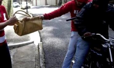 Vecinos de Chamical preocupados por una seguidilla de arrebatos en moto